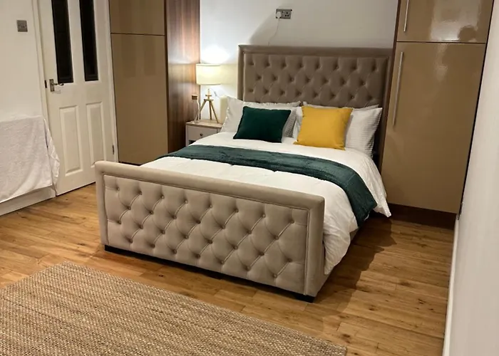 Entire Studio Flat